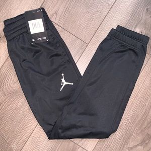NET Boys Air Jordan Joggers with pockets S (8-10yrs)